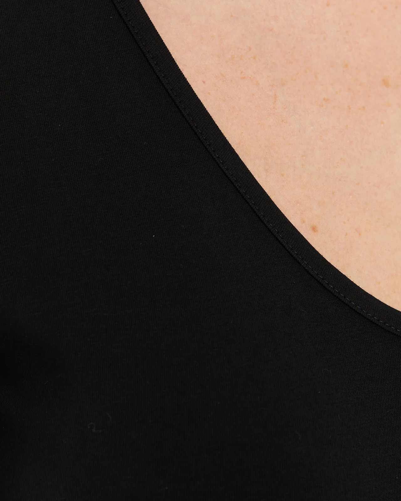 Body escote pico - Image 5