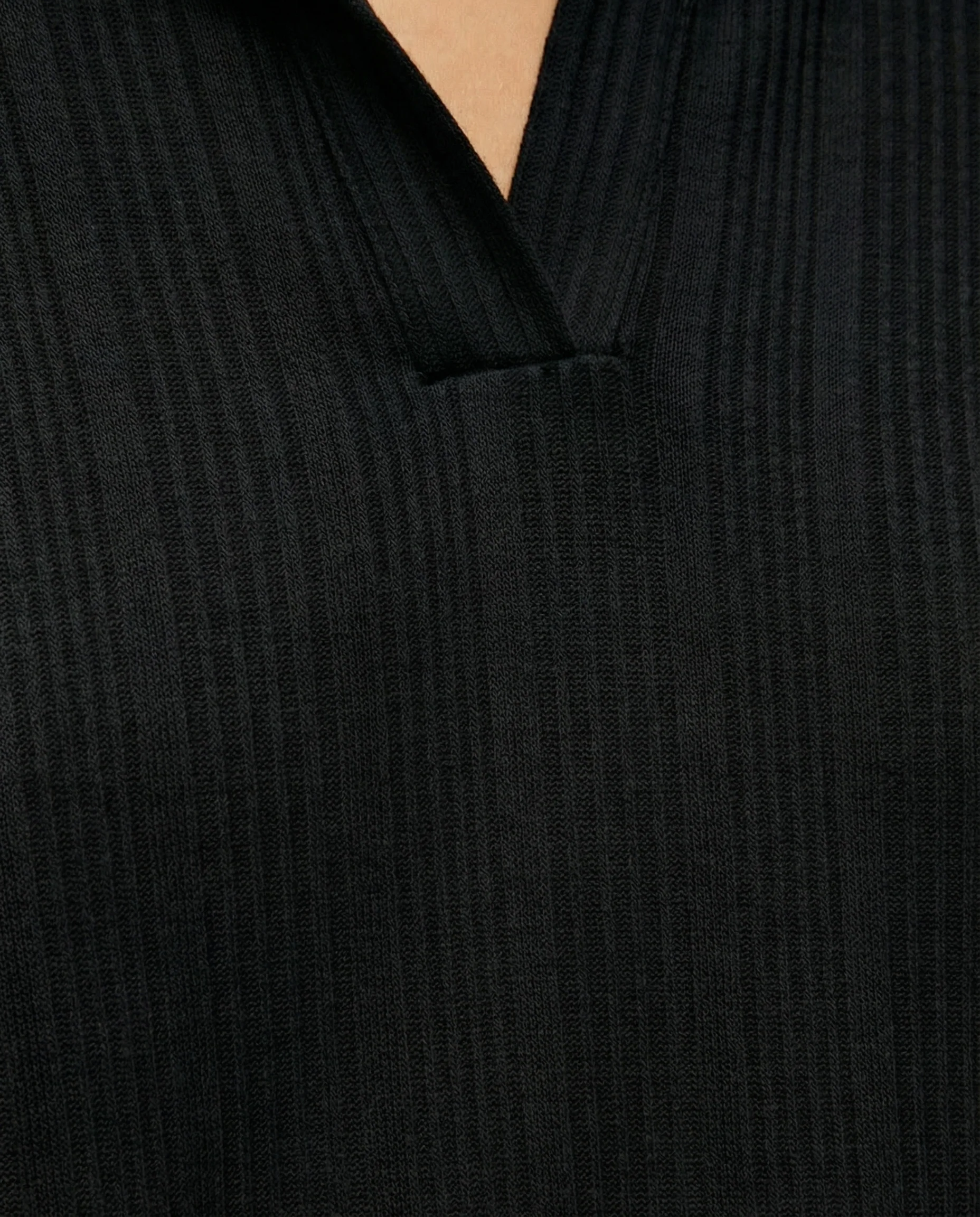 Camiseta de canalé cuello polo - Image 5