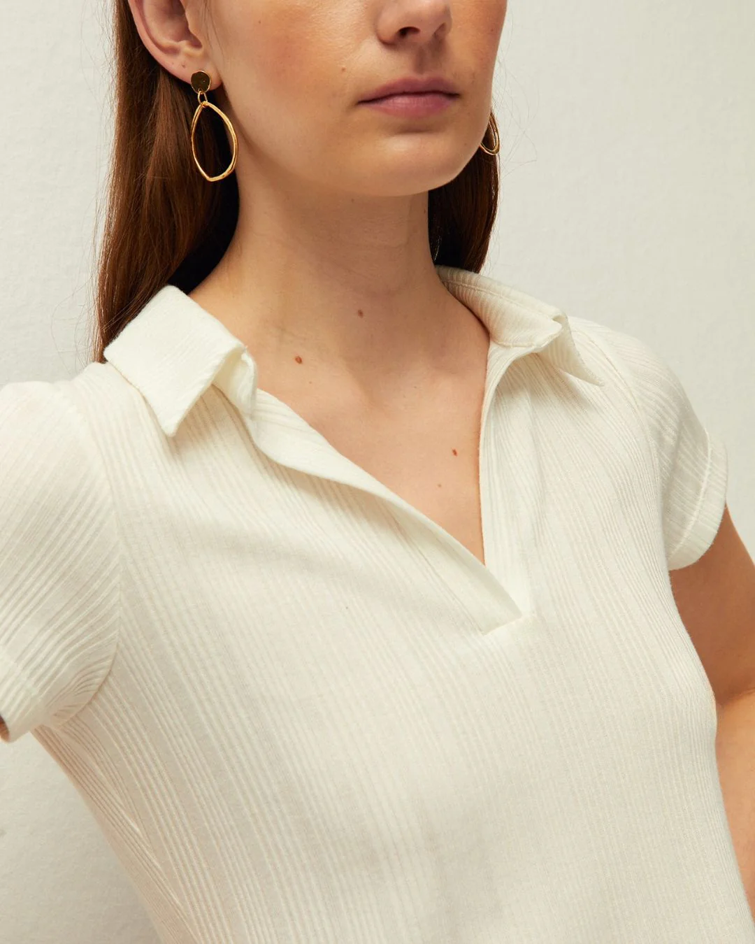 Camiseta de canalé cuello polo - Image 4