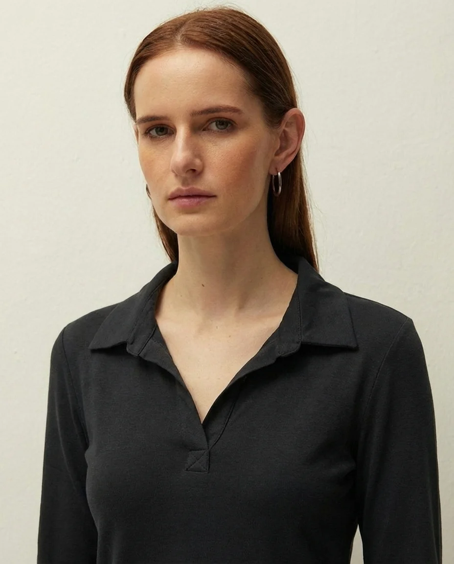 Camiseta escote polo - Image 4