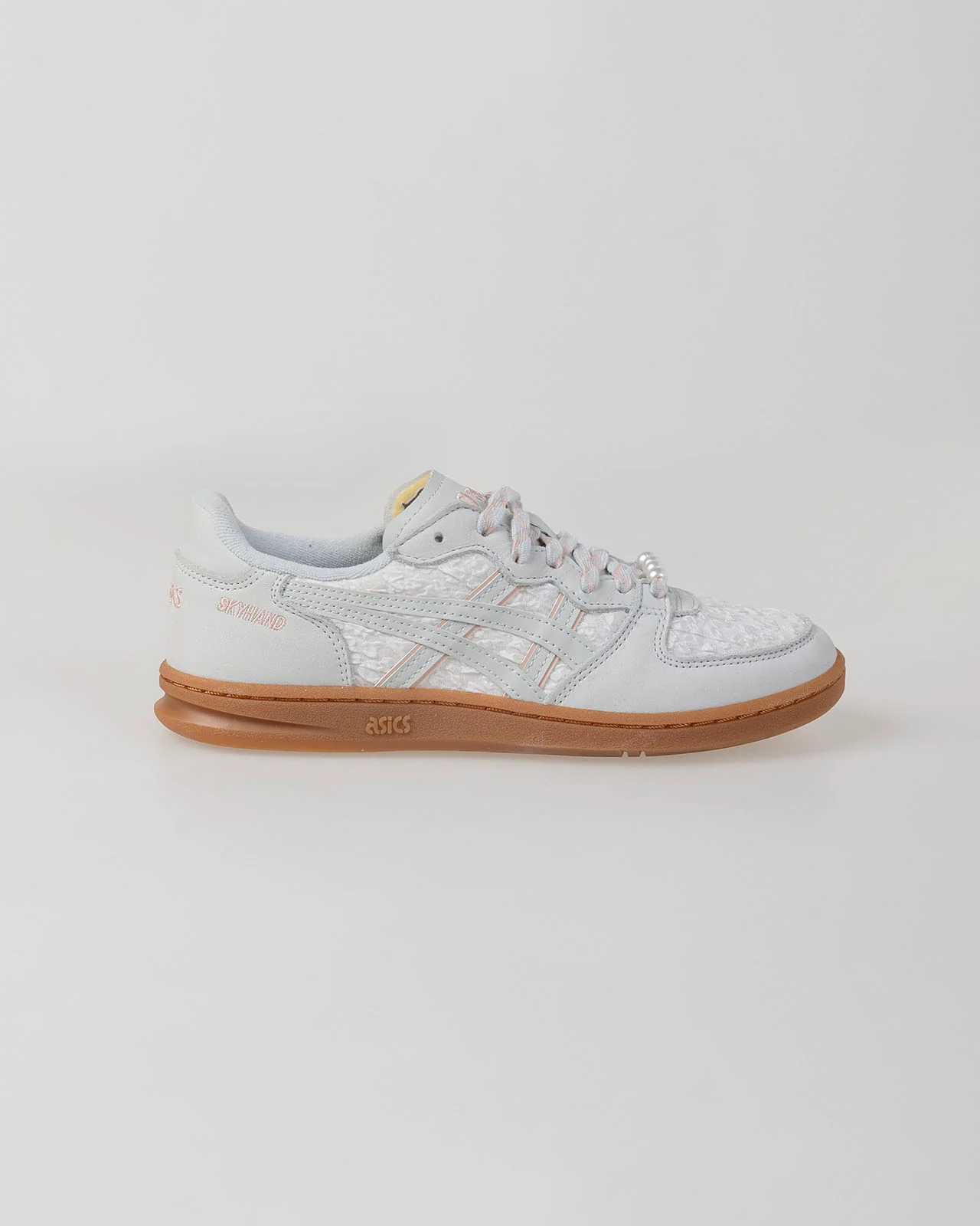 Zapatilla Asics blanca Skyhand OG - Image 3