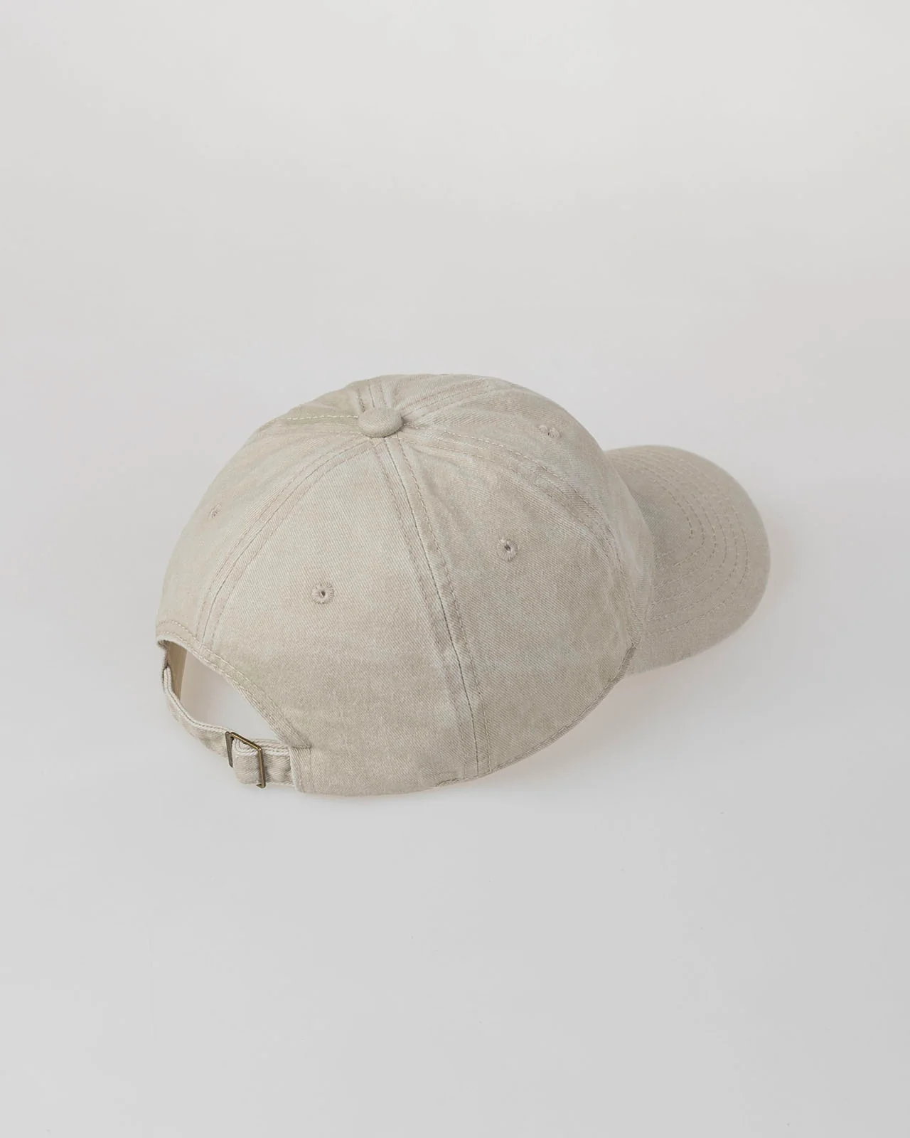 Gorra efecto tintura degastada - Image 5