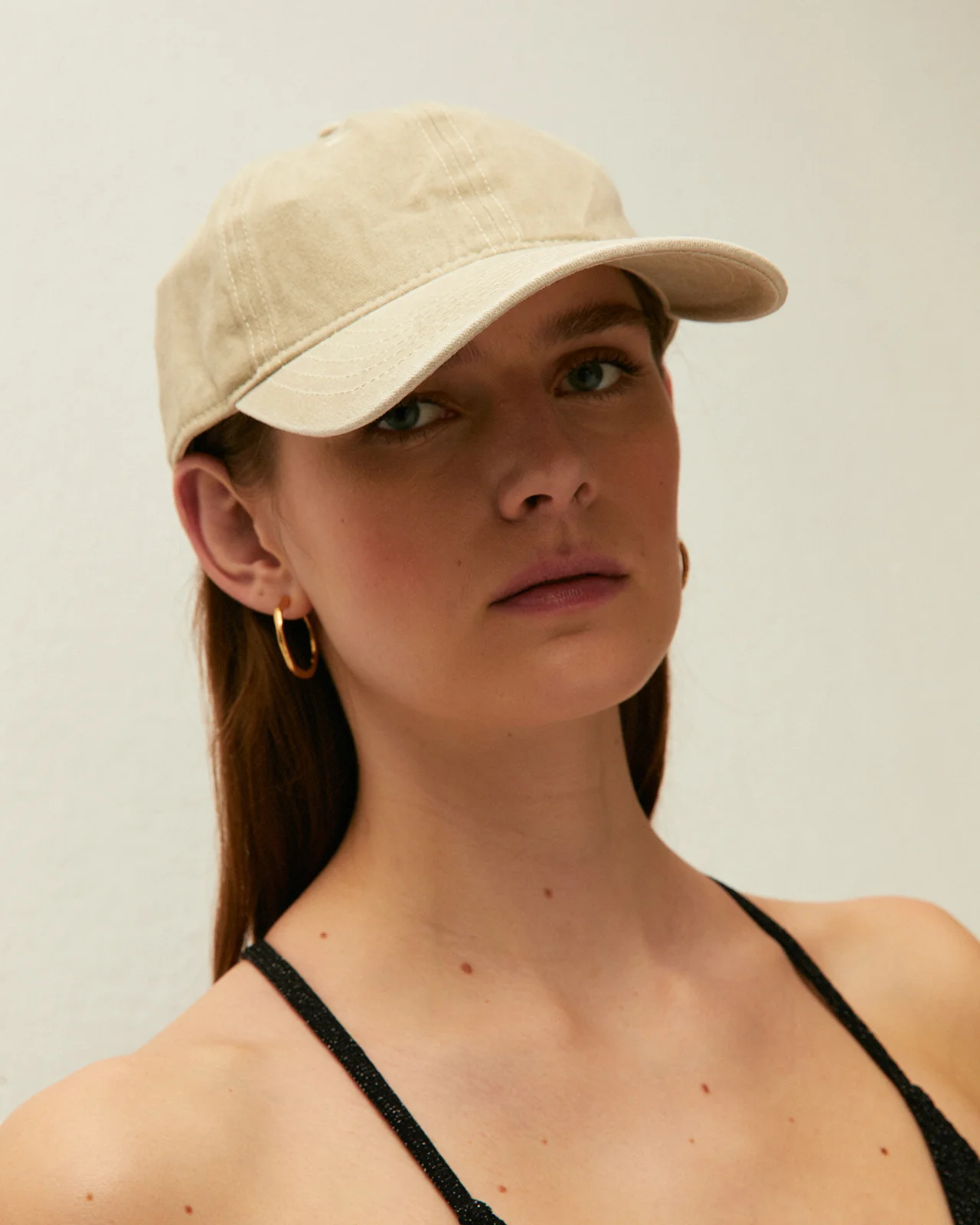 Gorra efecto tintura degastada - Image 7