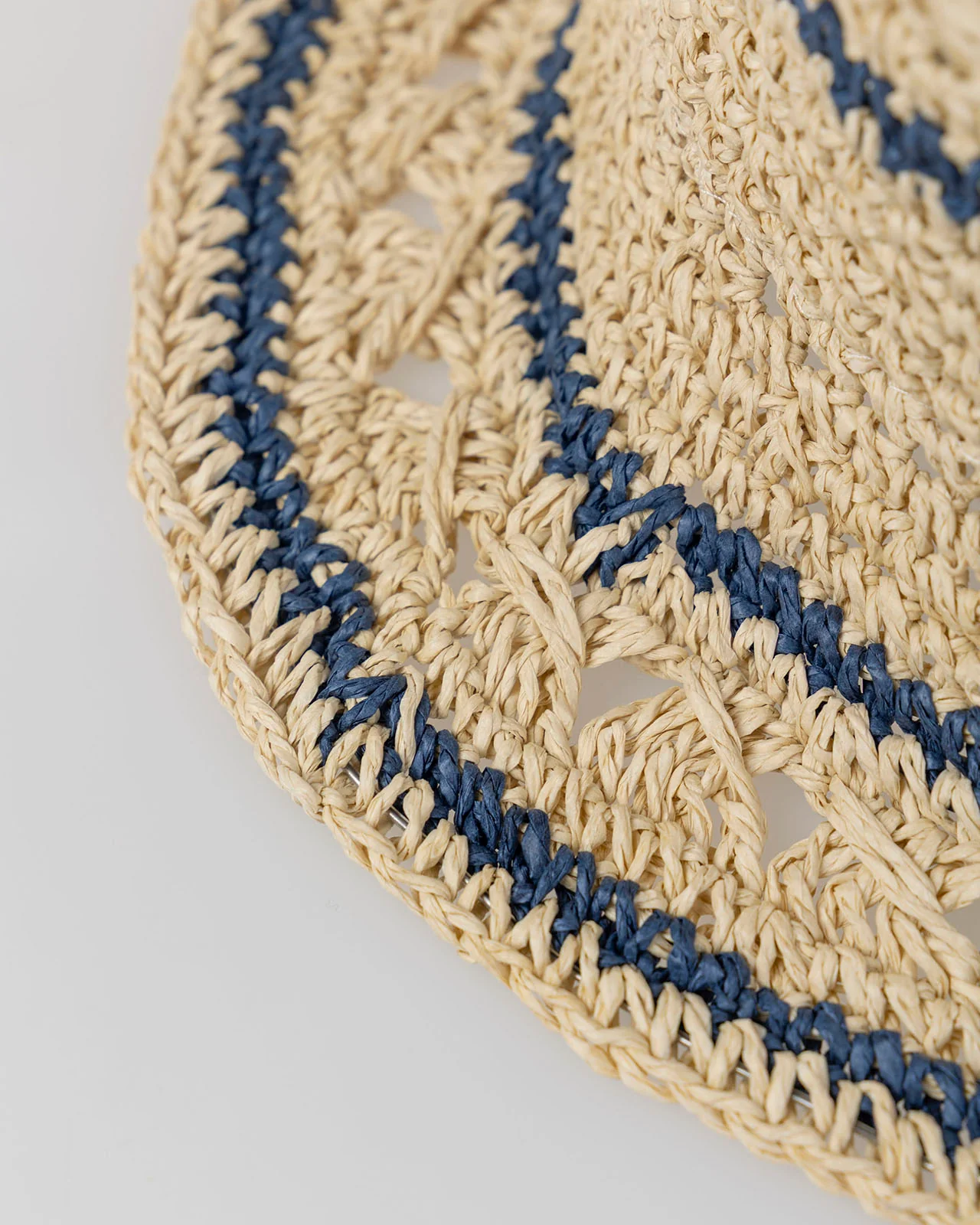 Gorro detalle de rayas - Image 3