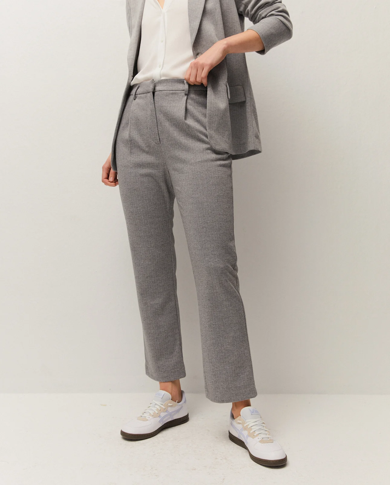 Pantalón espiga - Image 3