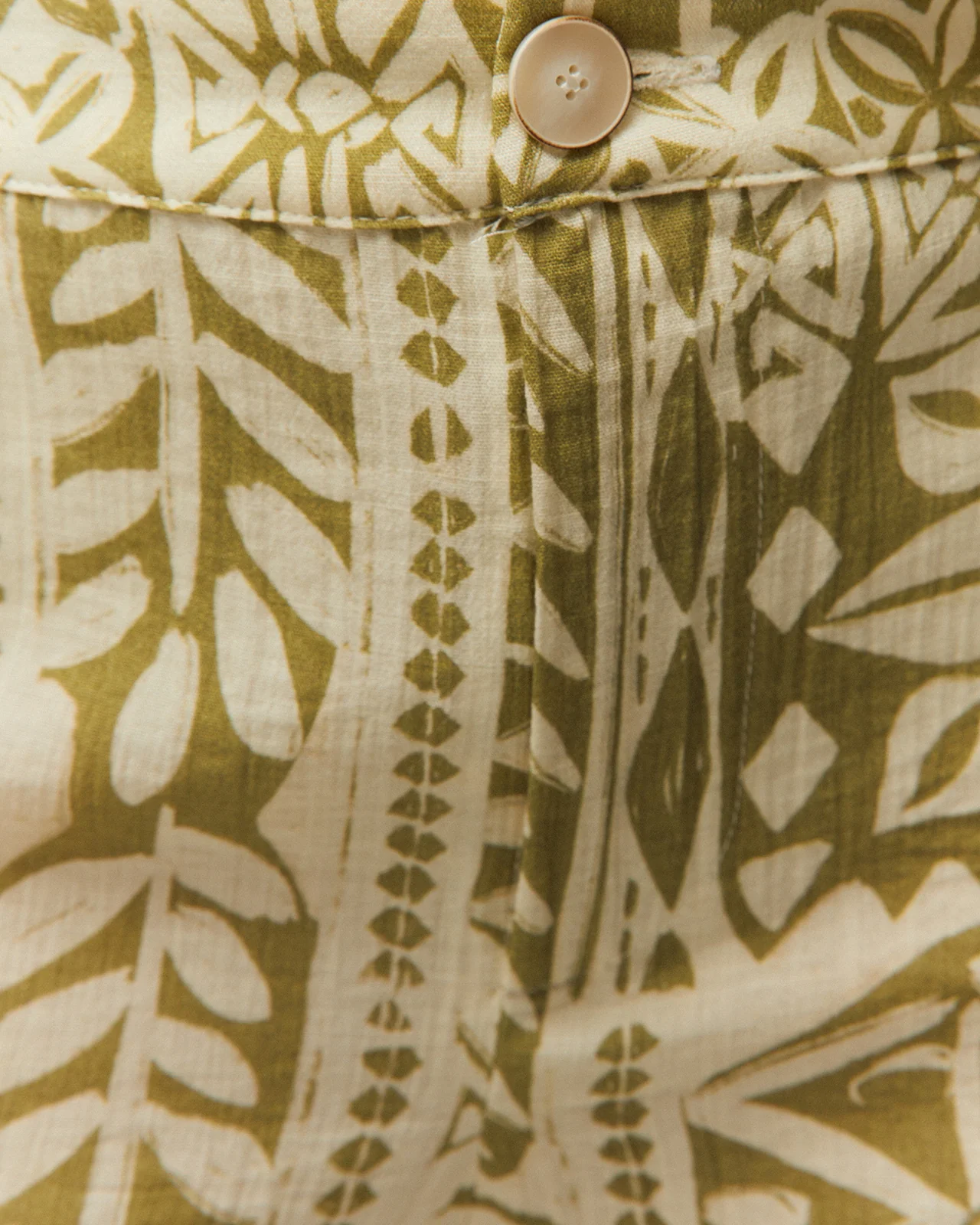 Pantalón estampado geometrico - Image 5