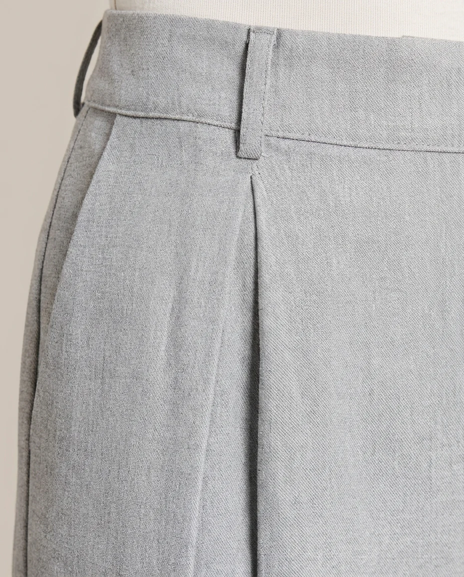 Pantalón traje fluido - Image 5