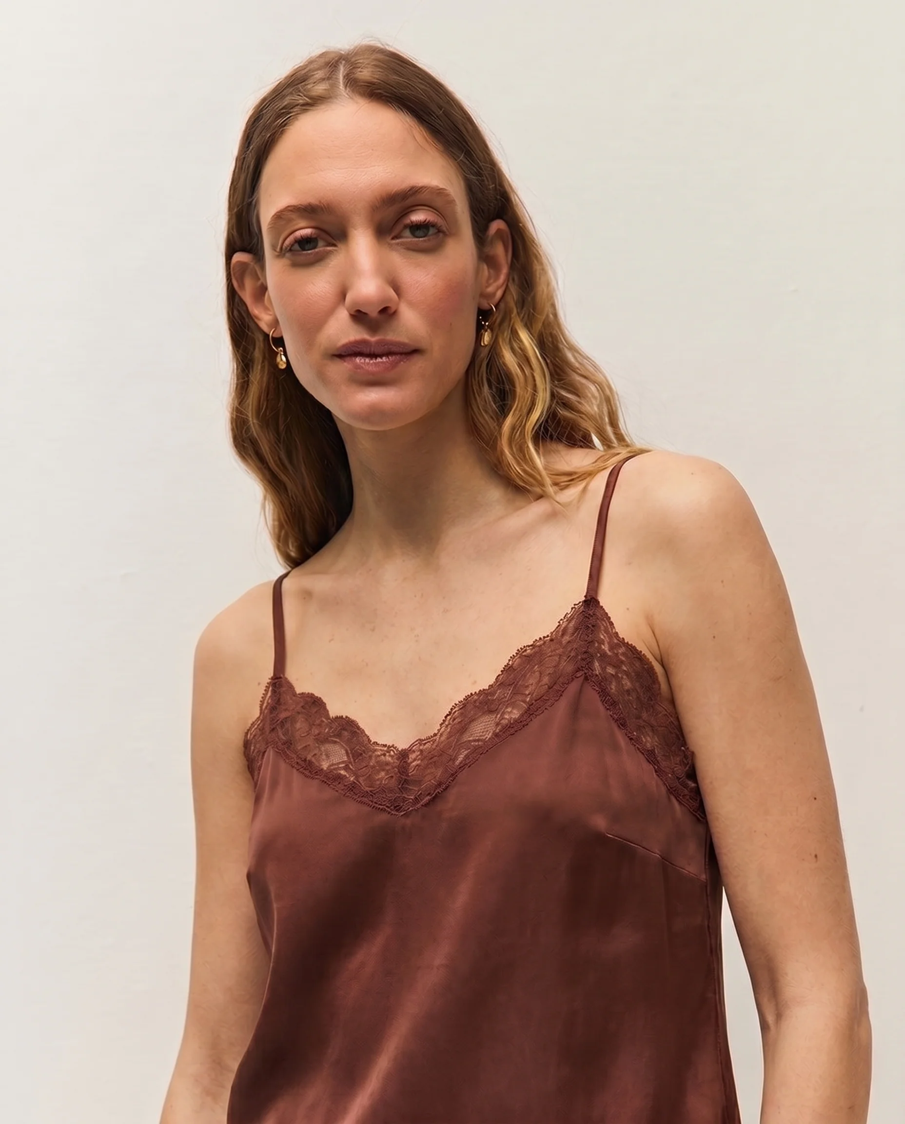 Top asimétrico lace - Image 4