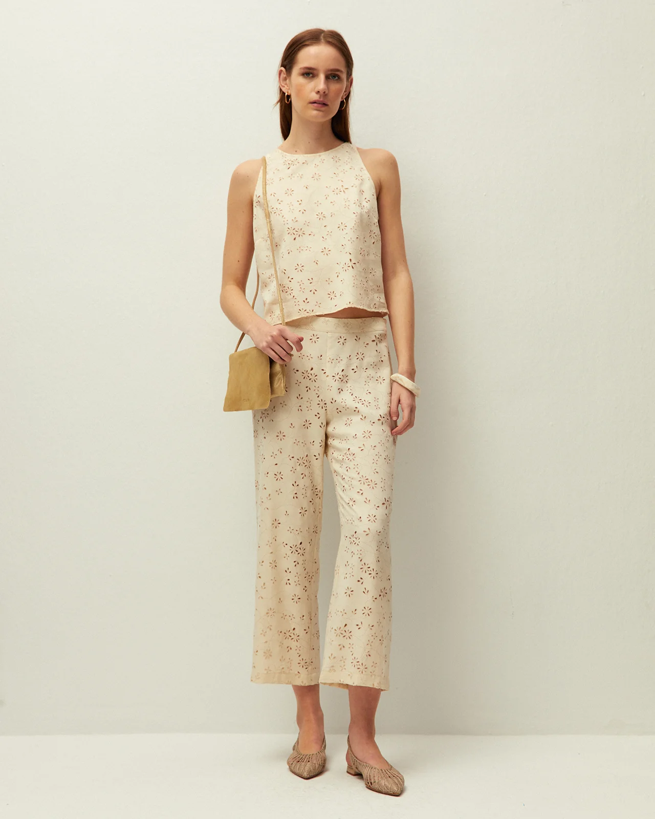 Top halter calado - Image 3