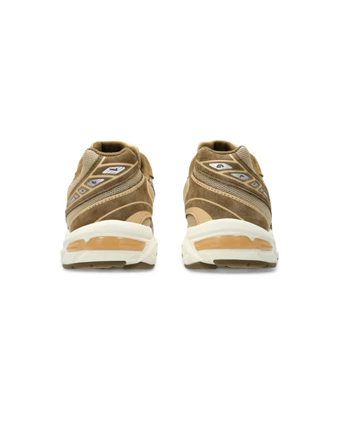 Zapato deportivo de color marrón - Image 4